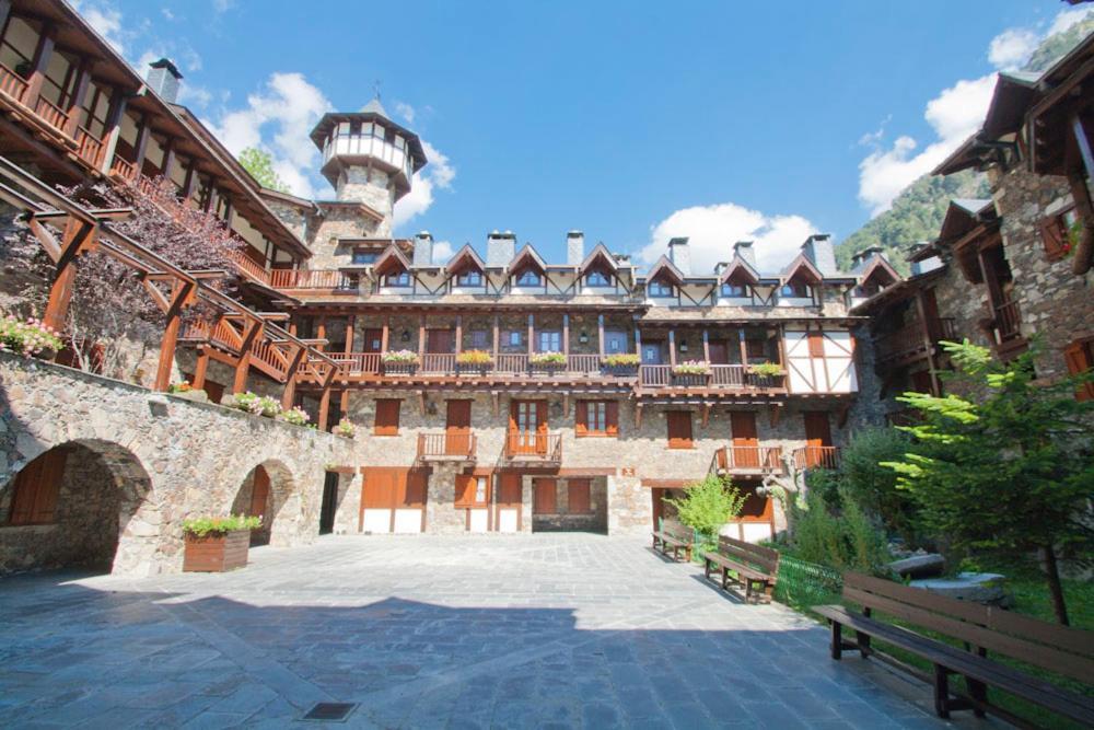 C5 Bordes d'Arinsal, Duplex Rustico con chimenea, Arinsal, zona vallnord Mas de Ribafeta Exterior foto